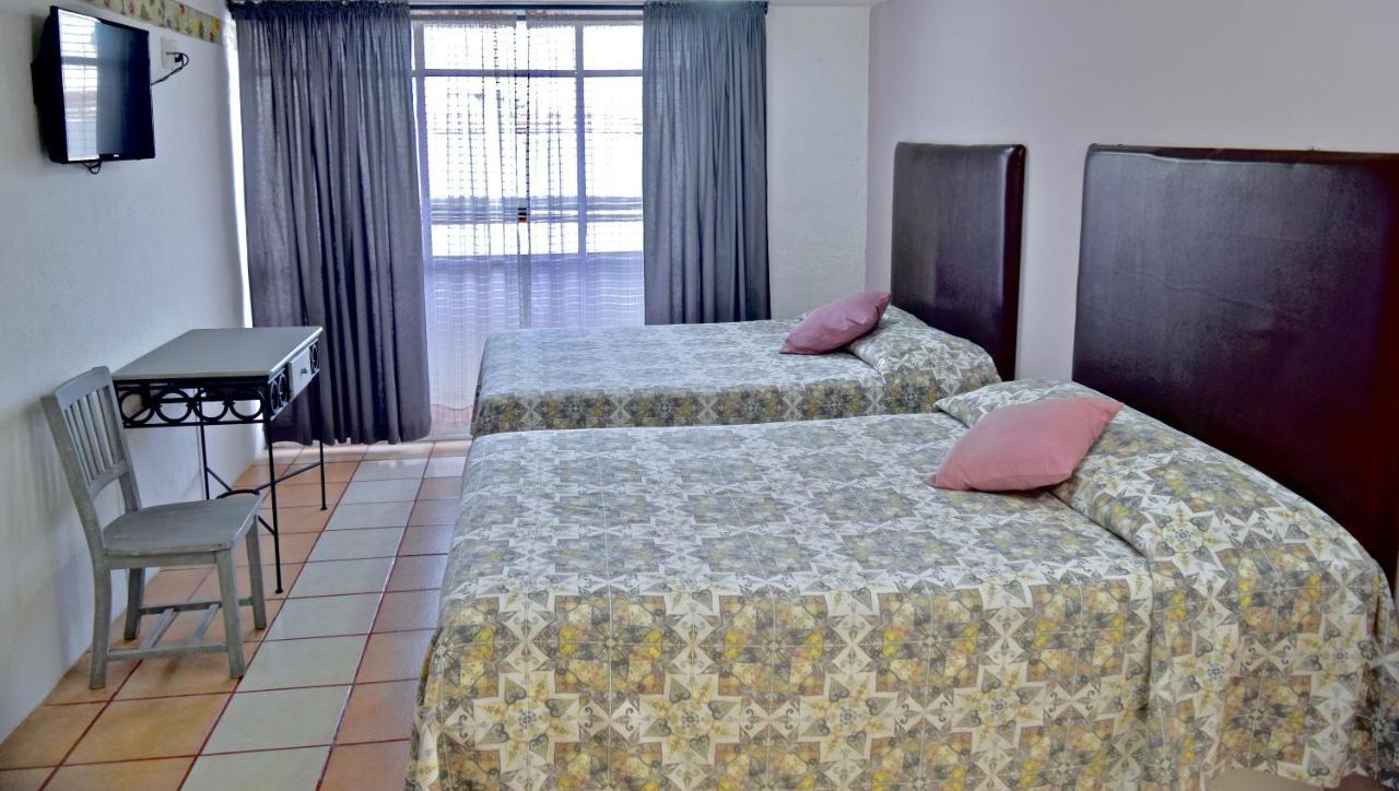 Hotel Posada Centenario 伊斯米基尔潘 外观 照片